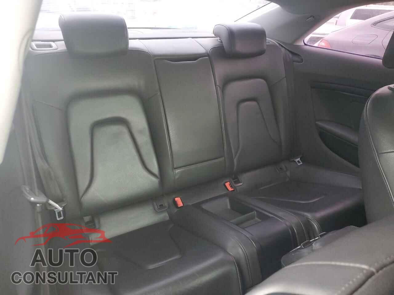 AUDI A5 2014 - WAUCFAFR0EA053013