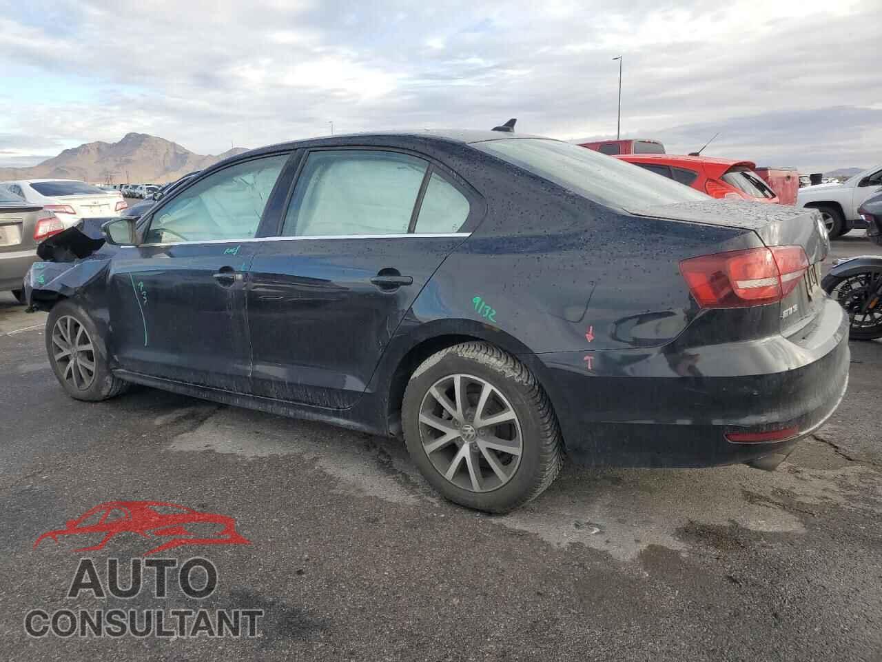 VOLKSWAGEN JETTA 2017 - 3VWDB7AJXHM224085