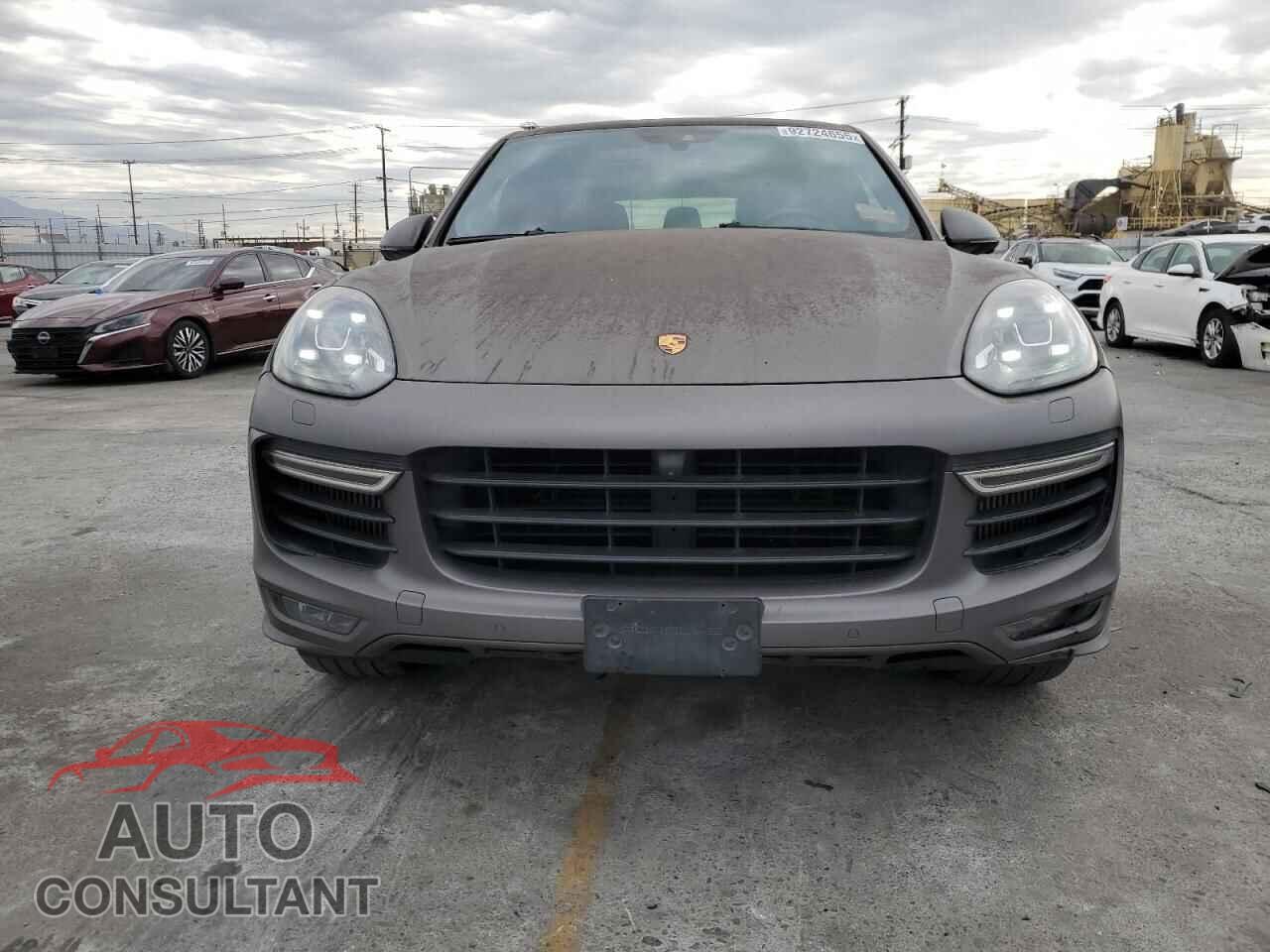 PORSCHE CAYENNE 2018 - WP1AD2A28JLA81042