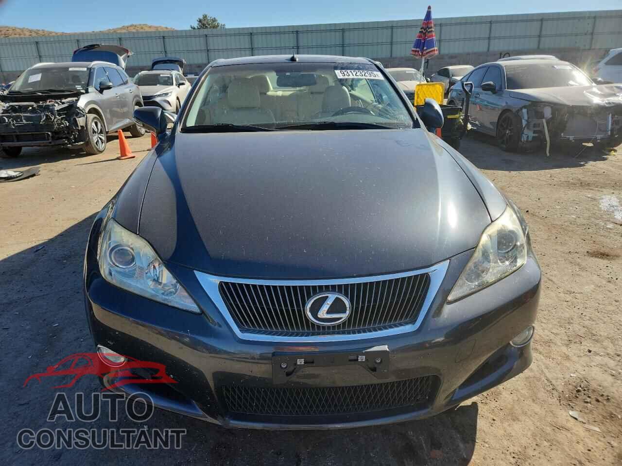 LEXUS IS 2010 - JTHFE2C27A2503808