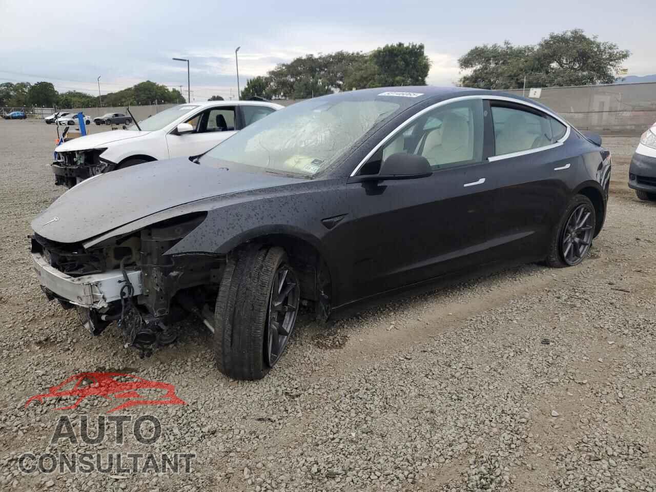 TESLA MODEL 3 2019 - 5YJ3E1EA4KF315085