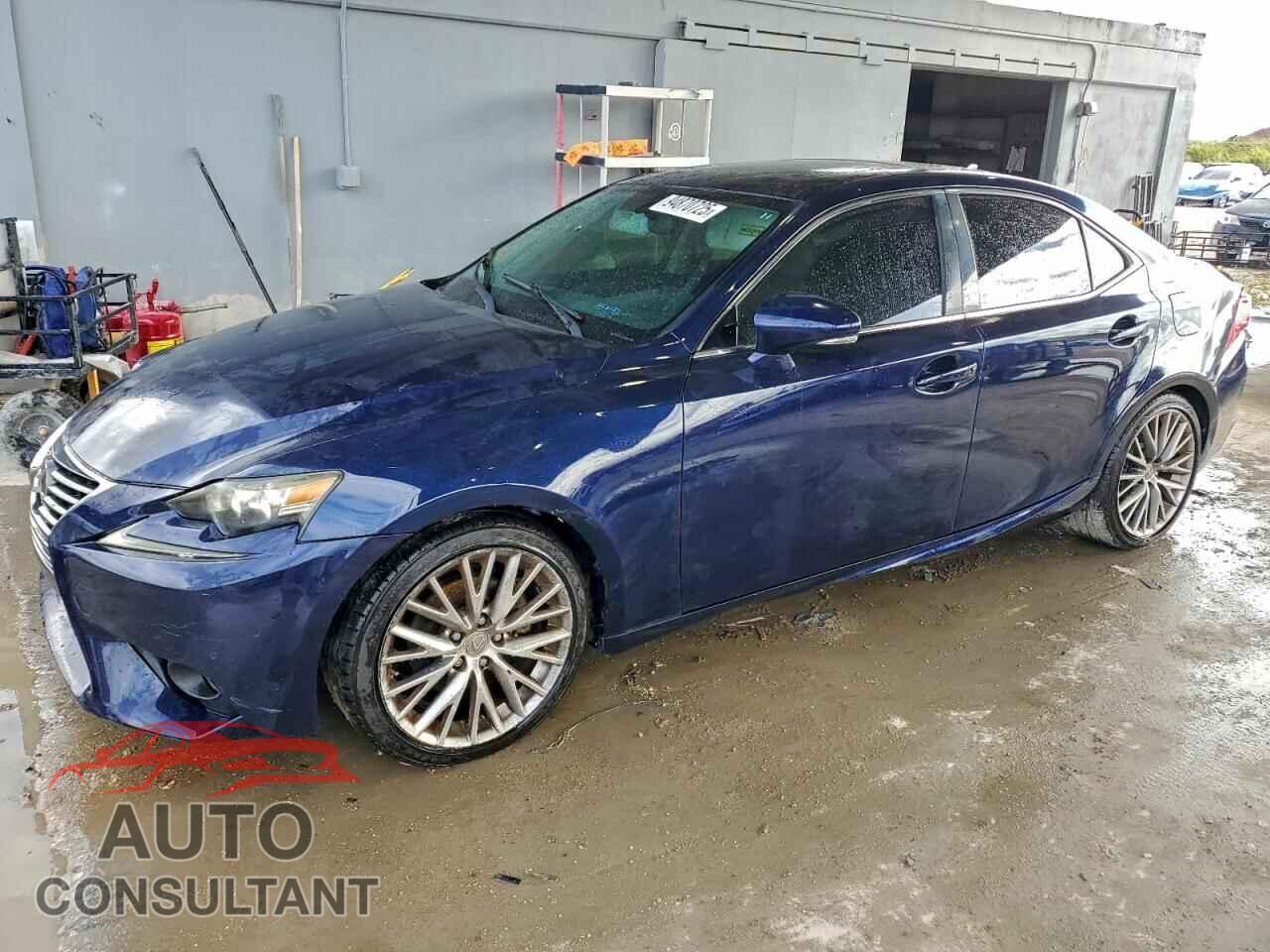 LEXUS IS 2014 - JTHBF1D23E5009552