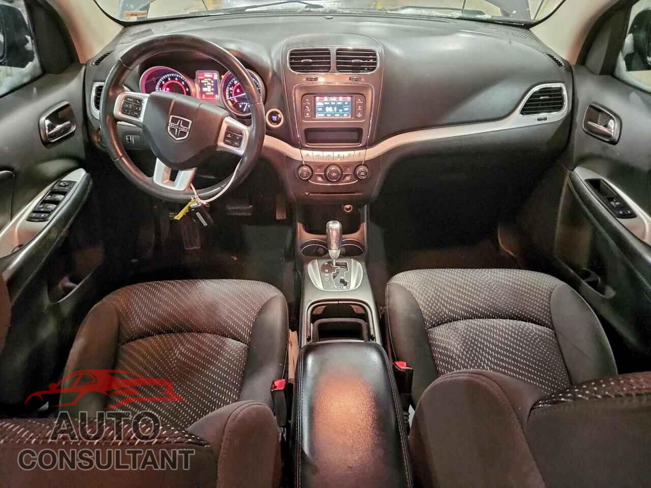 DODGE JOURNEY 2015 - 3C4PDCAB5FT637482