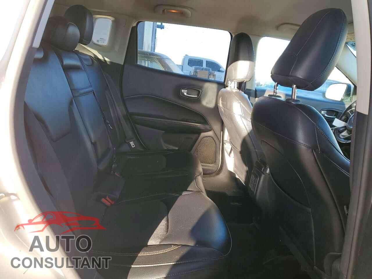JEEP COMPASS 2017 - 3C4NJDBB9HT674994