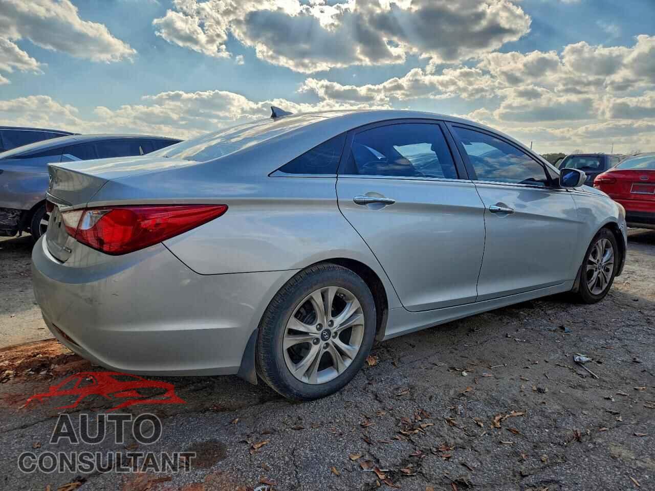 HYUNDAI SONATA 2013 - 5NPEC4AC1DH623407