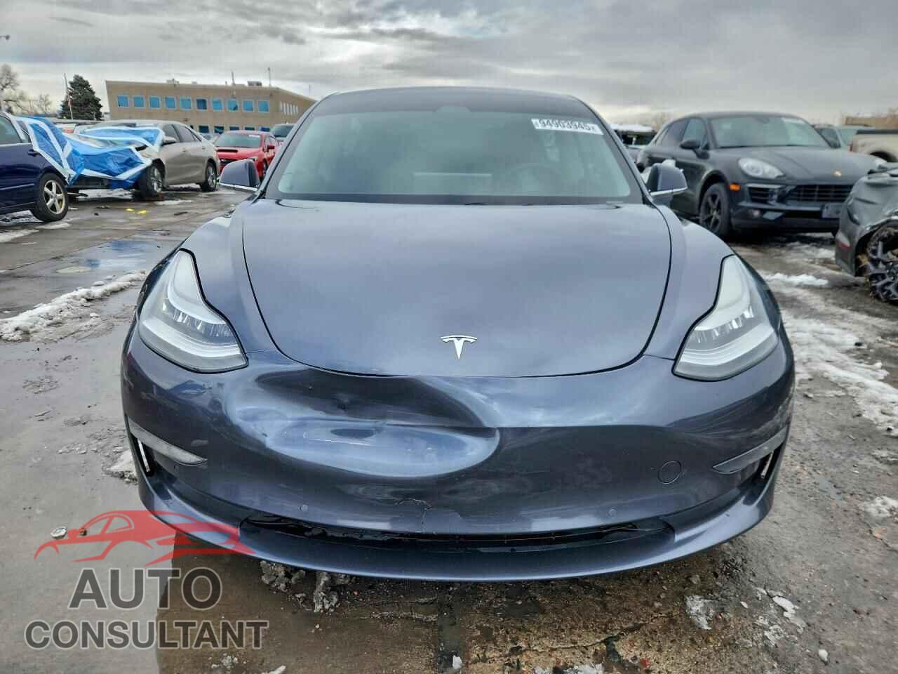 TESLA MODEL 3 2019 - 5YJ3E1EB6KF205938