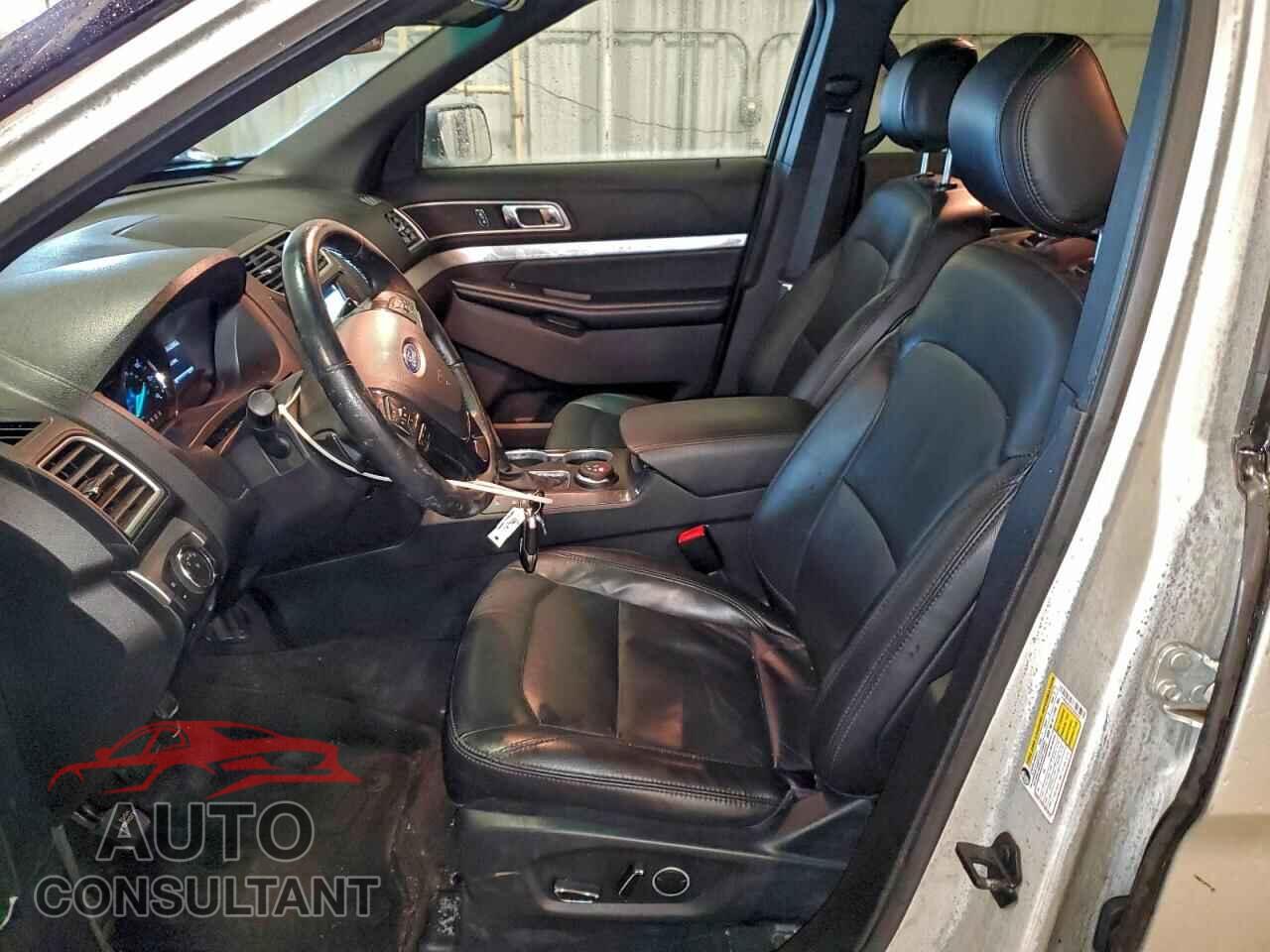 FORD EXPLORER 2017 - 1FM5K8D85HGB46097