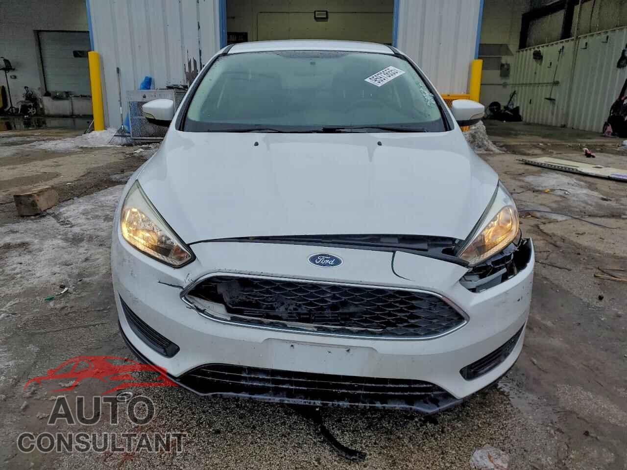 FORD FOCUS 2017 - 1FADP3F26HL247384