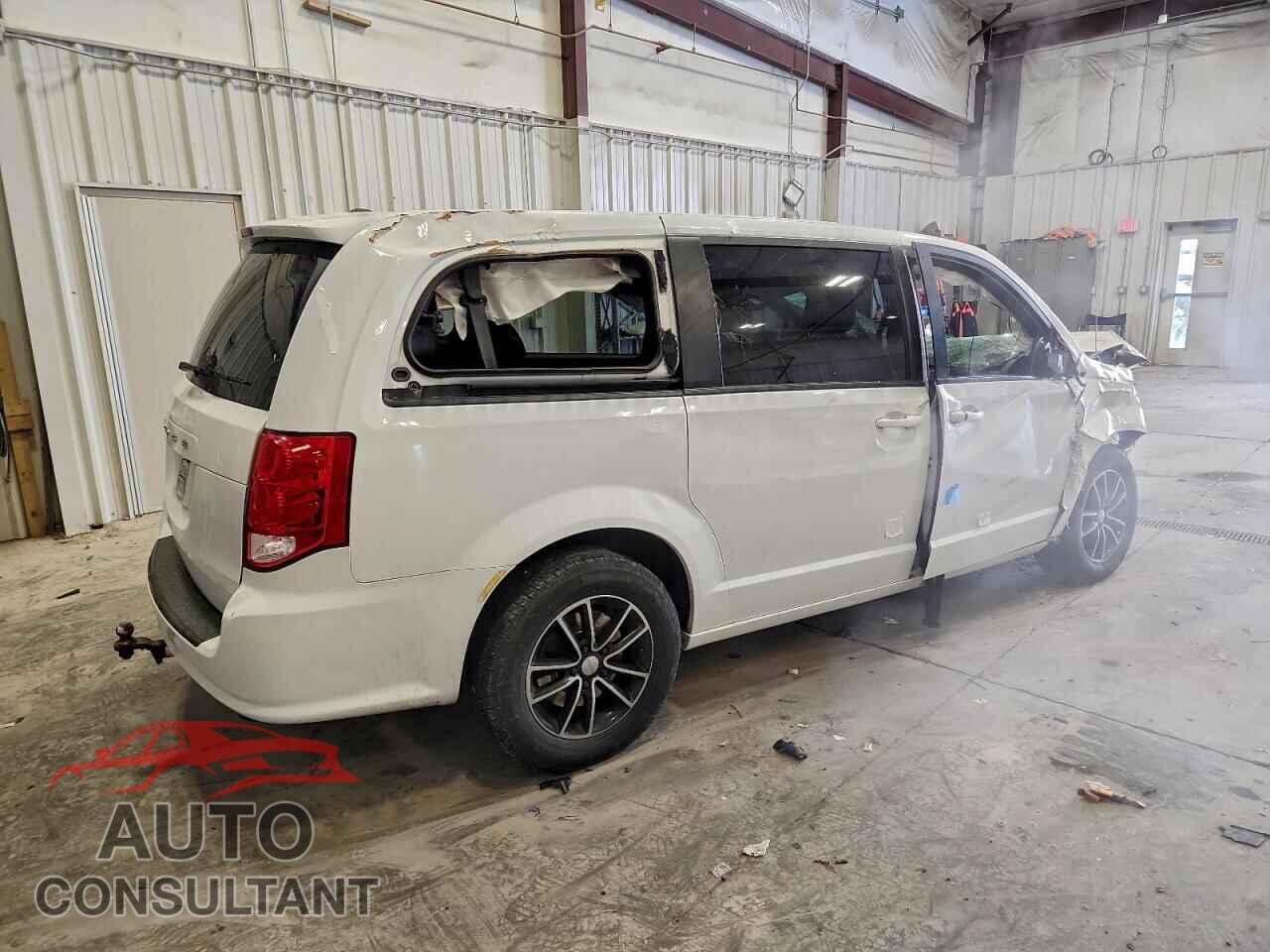 DODGE CARAVAN 2018 - 2C4RDGBG0JR151796