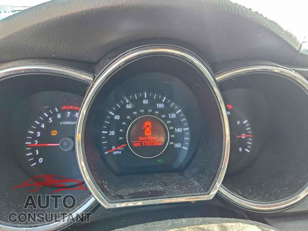 KIA OPTIMA 2011 - KNAGM4A72B5102425