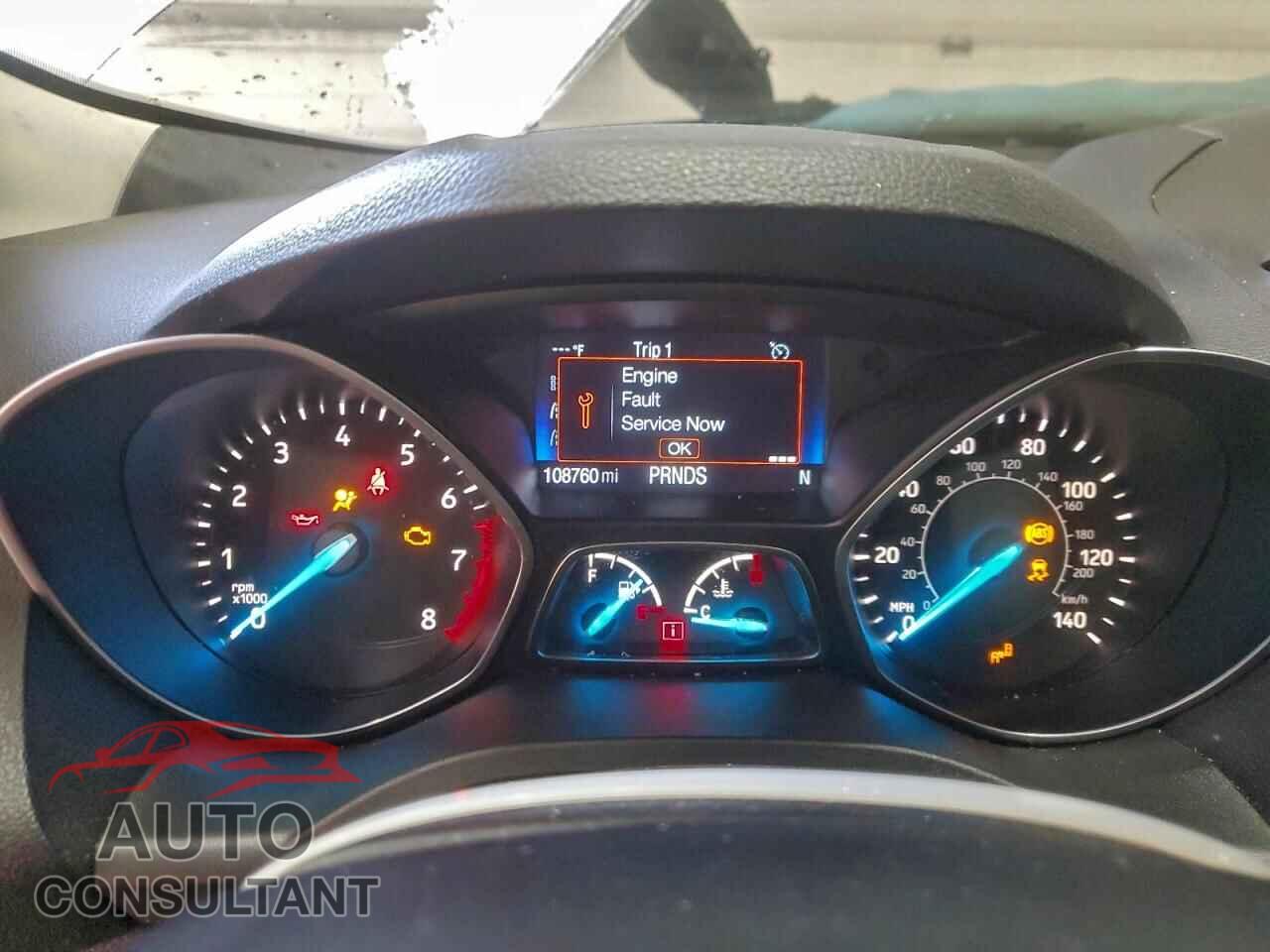 FORD ESCAPE 2017 - 1FMCU9GD7HUE82979