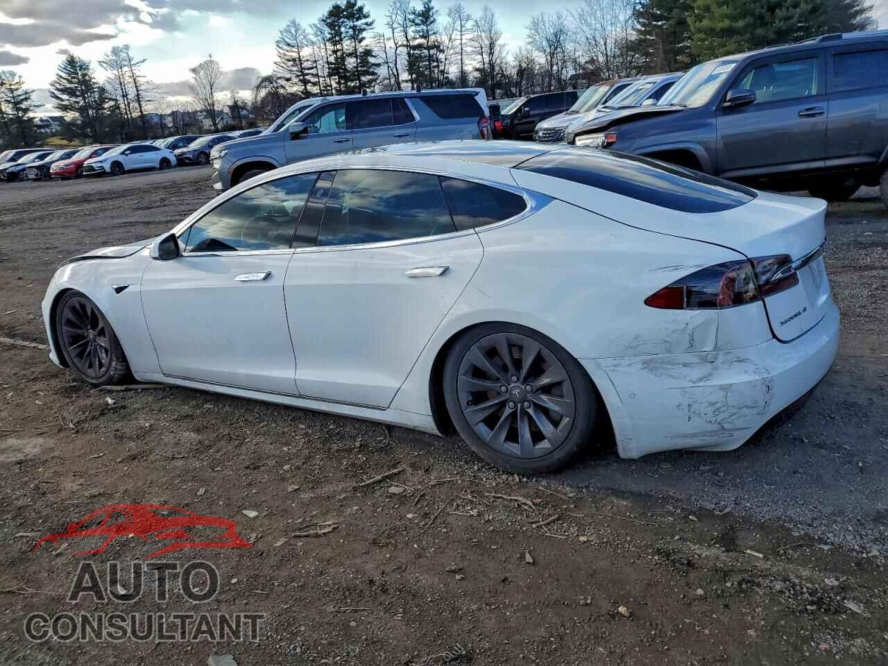TESLA MODEL S 2018 - 5YJSA1E25JF287845