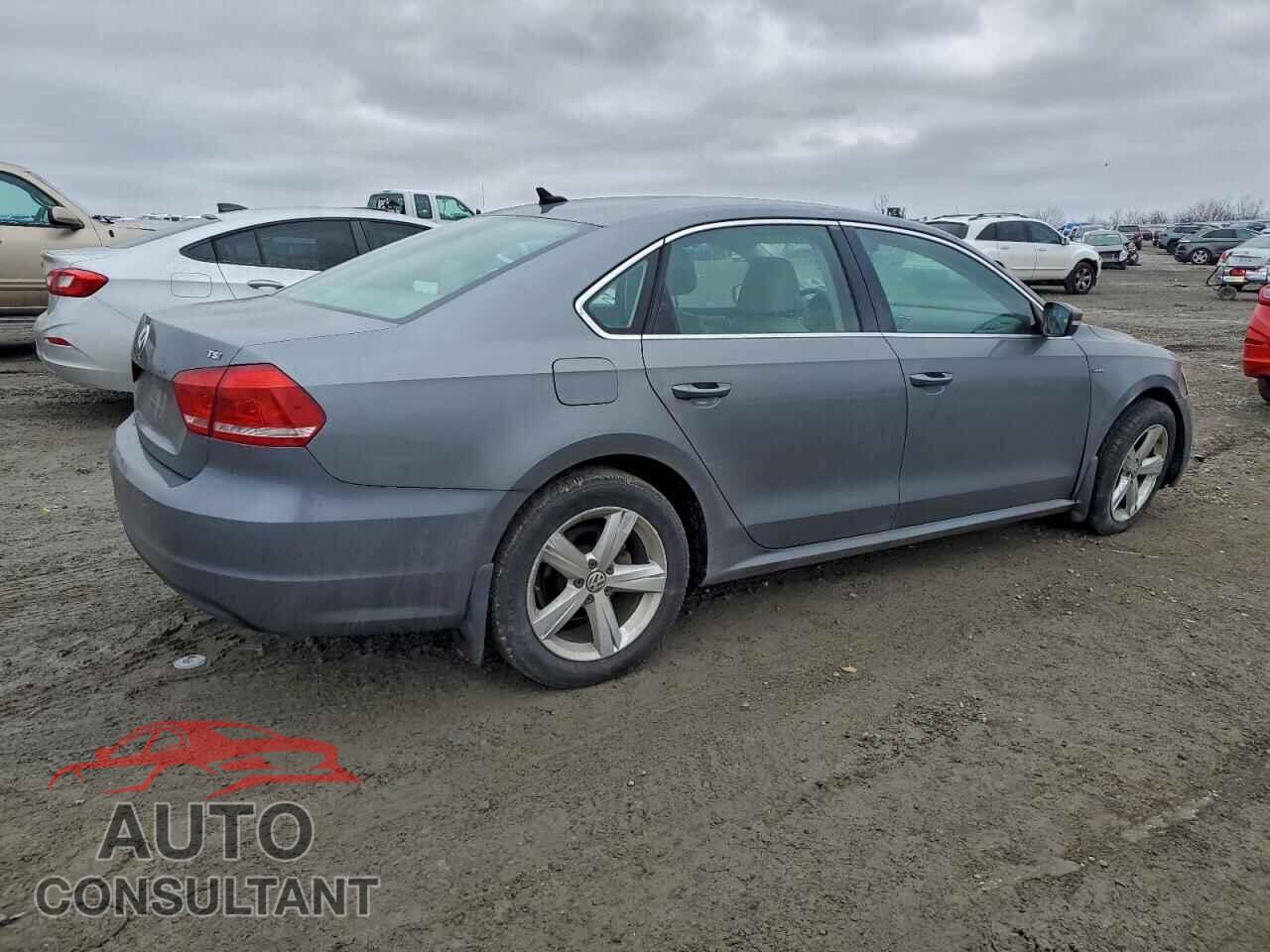 VOLKSWAGEN PASSAT 2015 - 1VWAS7A33FC095559