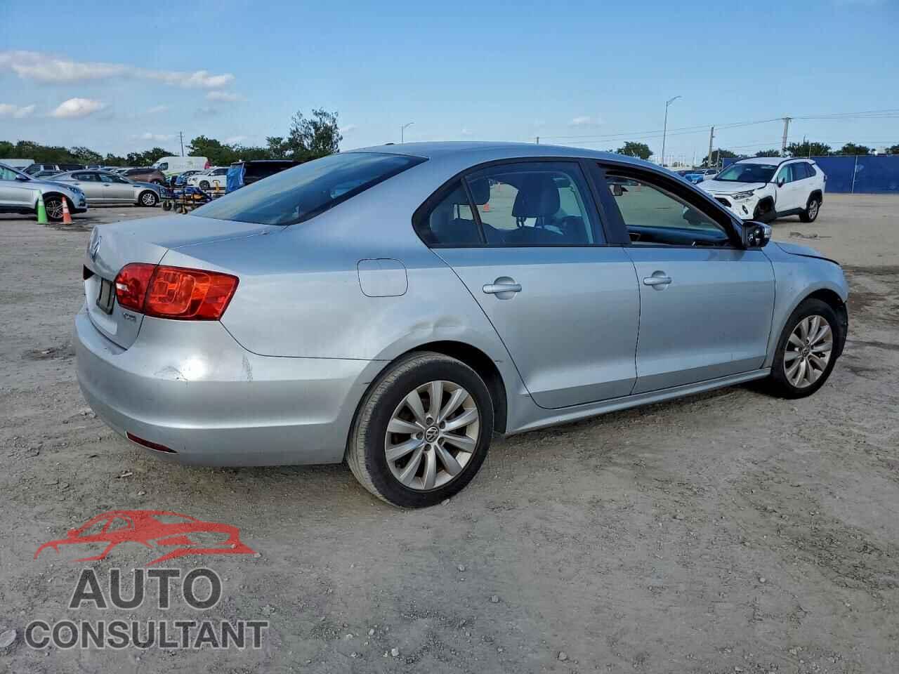 VOLKSWAGEN JETTA 2012 - 3VWDP7AJ5CM095263