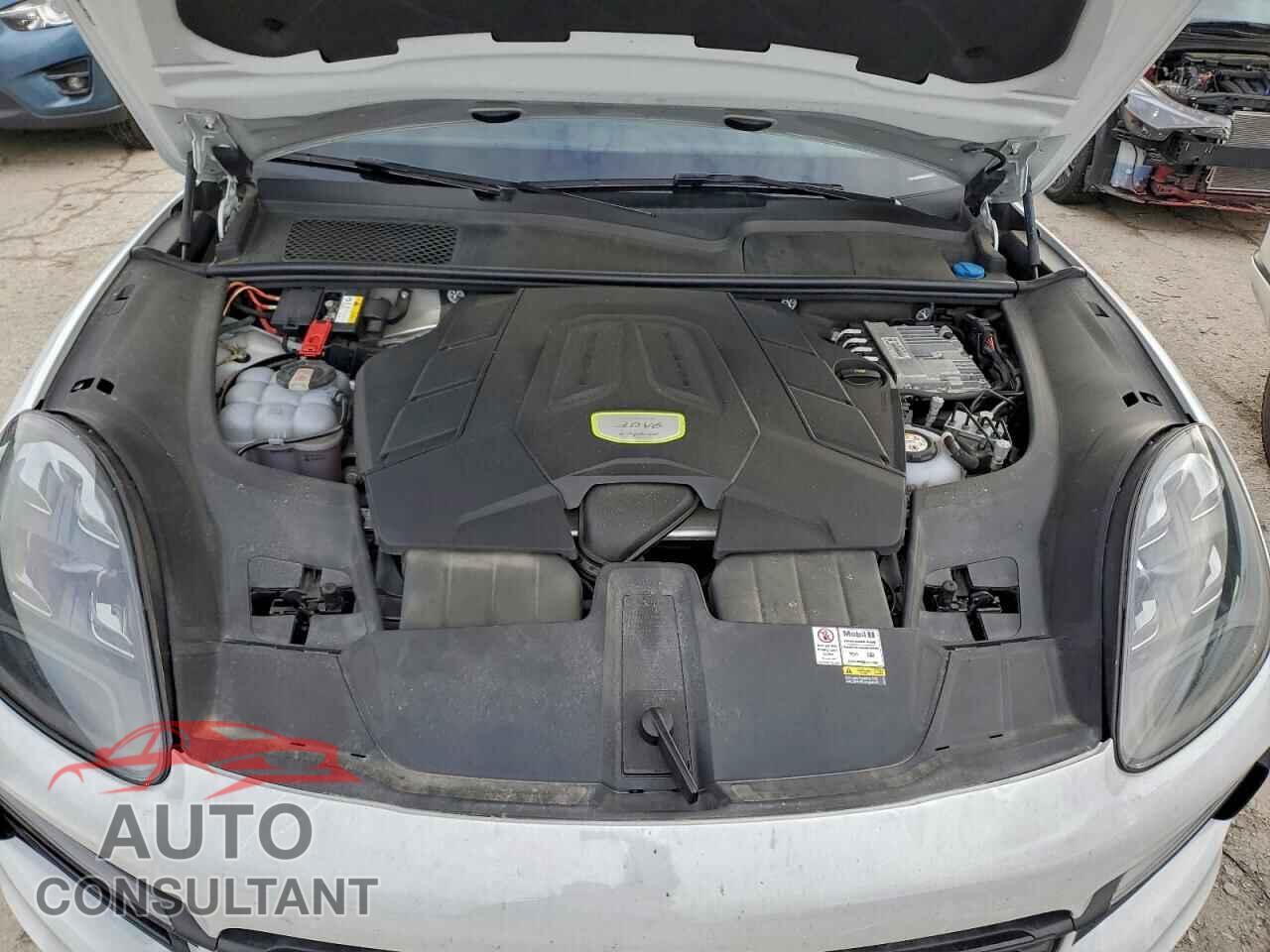 PORSCHE CAYENNE 2021 - WP1AE2AY6MDA25021