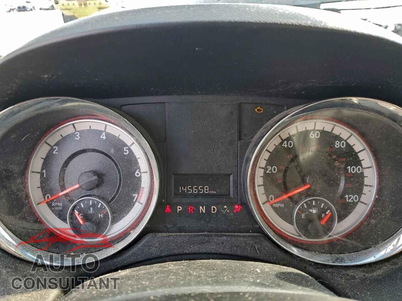 DODGE CARAVAN 2013 - 2C4RDGBG8DR704103
