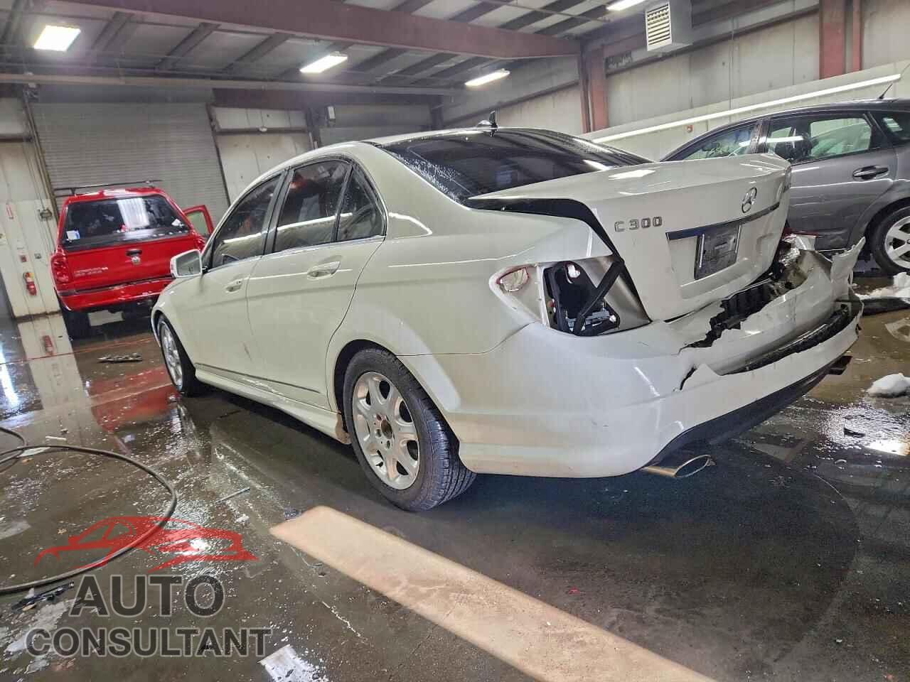 MERCEDES-BENZ C-CLASS 2011 - WDDGF8BB9BR185437