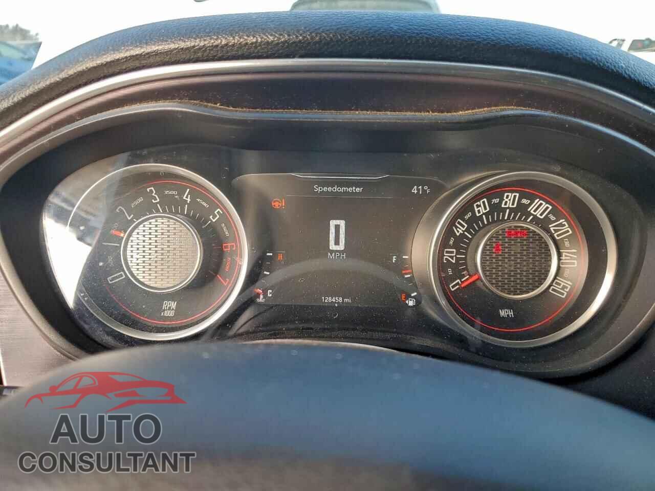 DODGE CHALLENGER 2015 - 2C3CDZAT2FH864913