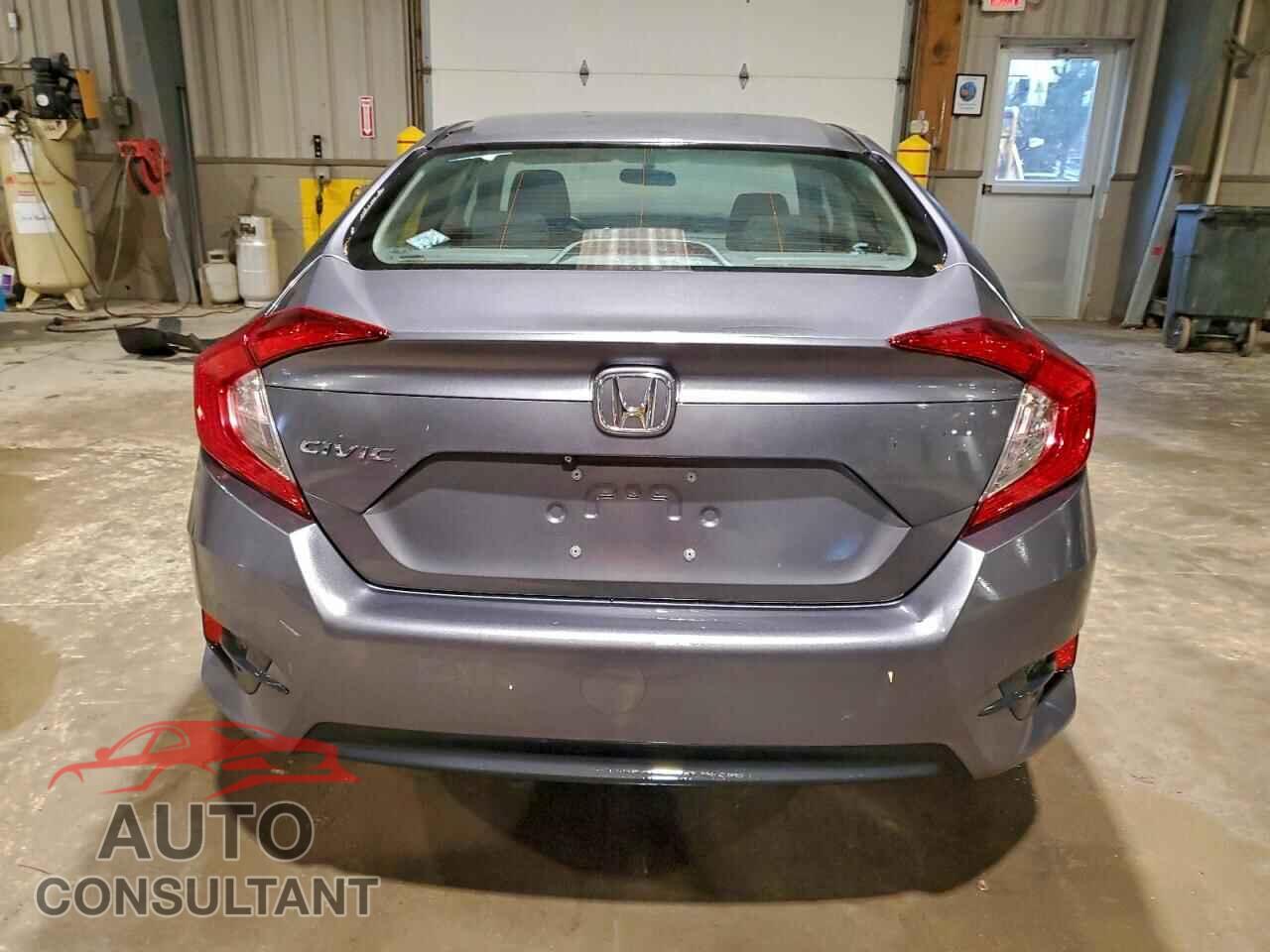 HONDA CIVIC 2017 - 19XFC2F59HE205187