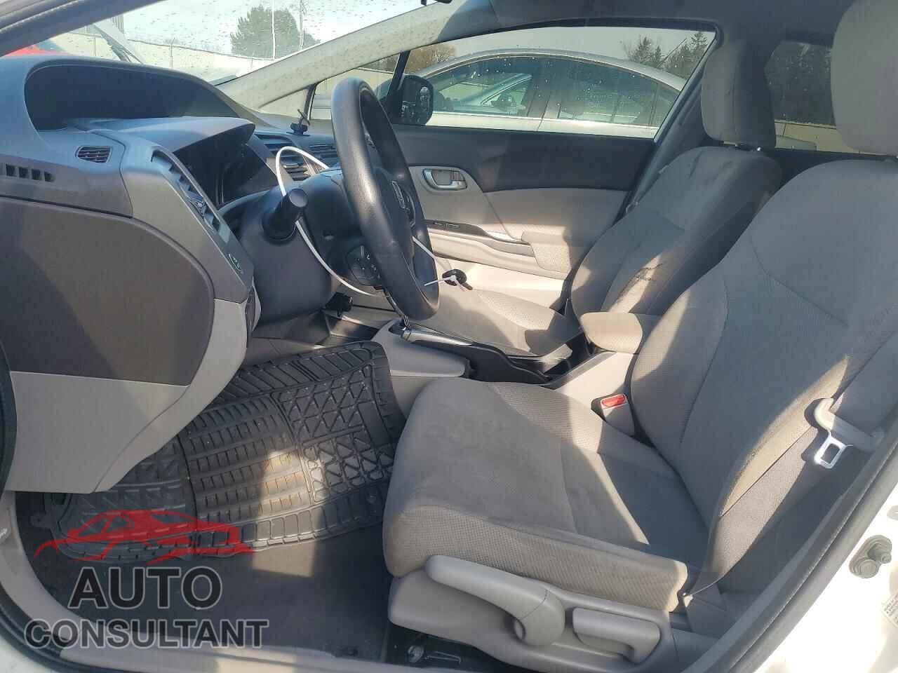 HONDA CIVIC 2012 - 2HGFB2F44CH043185