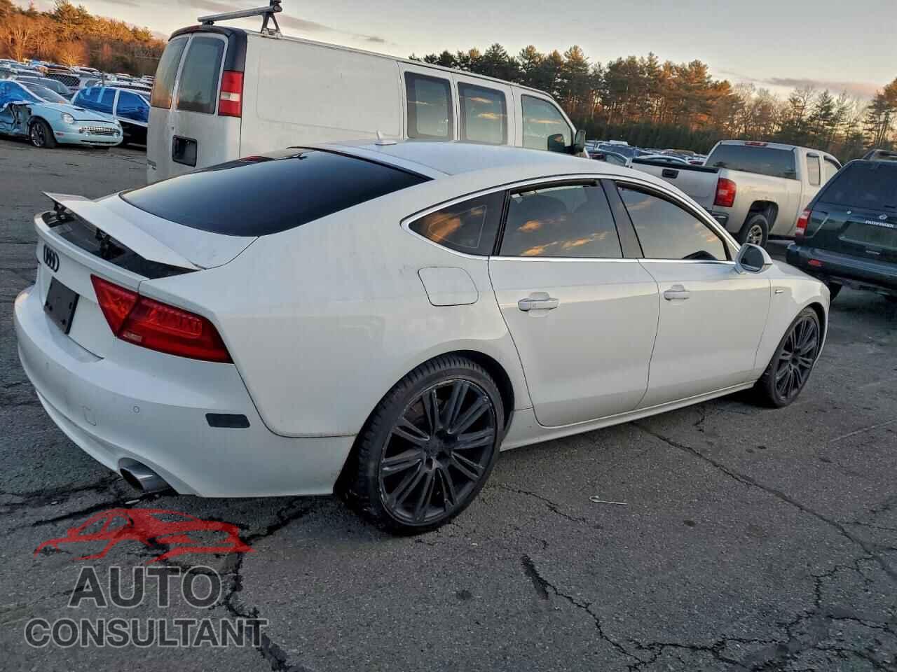 AUDI A7 2013 - WAUYGAFC5DN051084