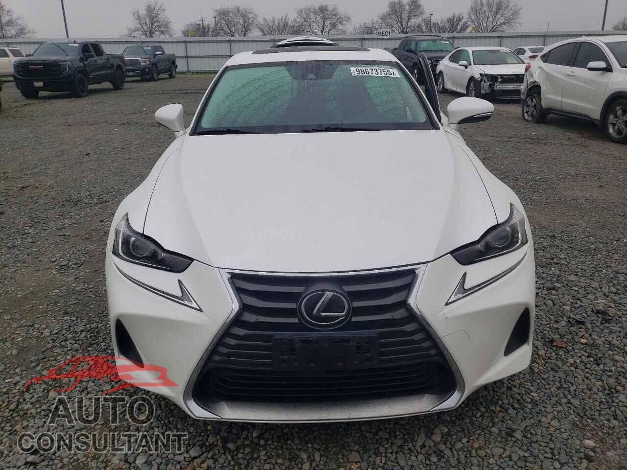 LEXUS IS 2017 - JTHBA1D25H5054804