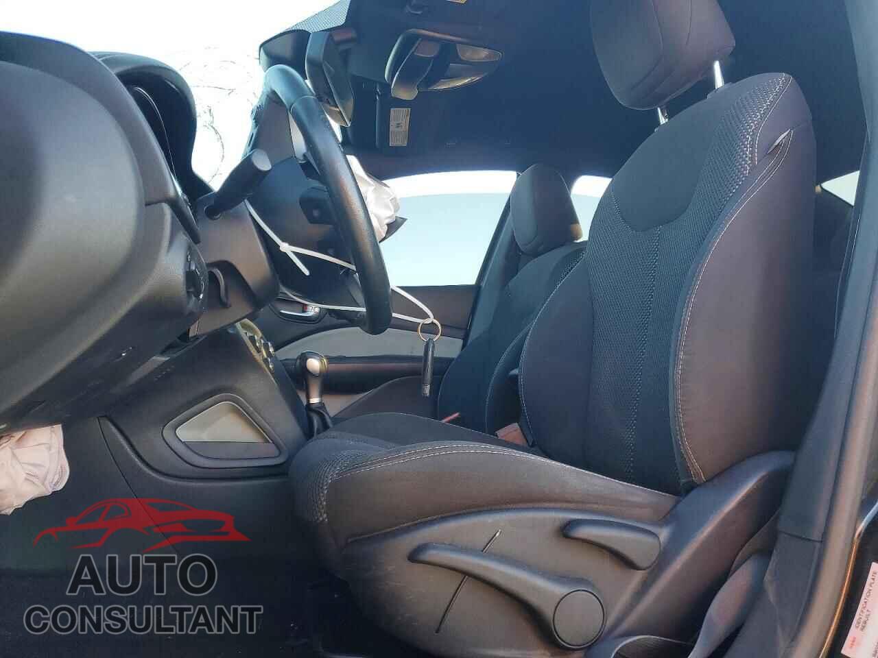 DODGE DART 2015 - 1C3CDFBB1FD267690