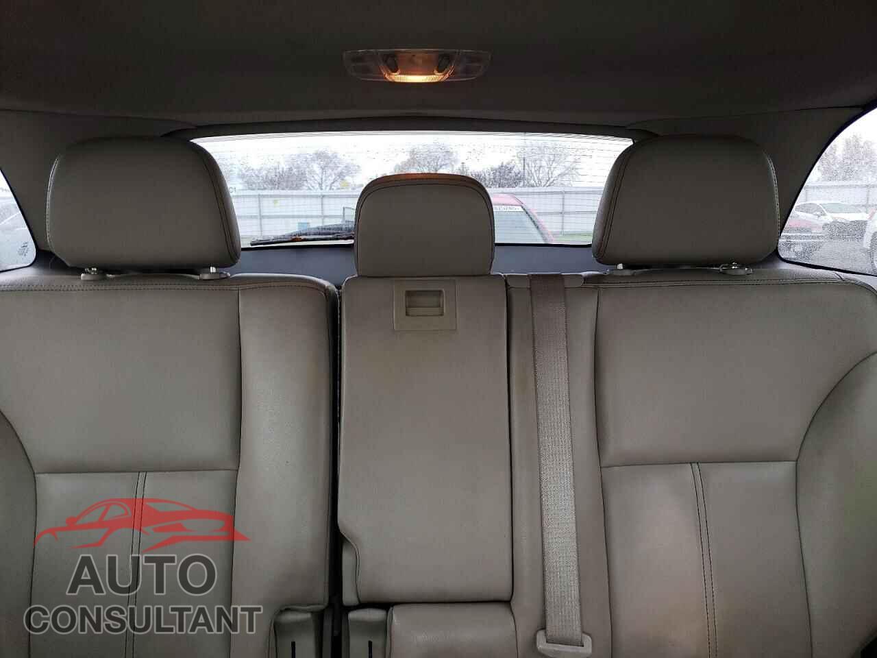 FORD EDGE 2011 - 2FMDK3JC7BBA36612