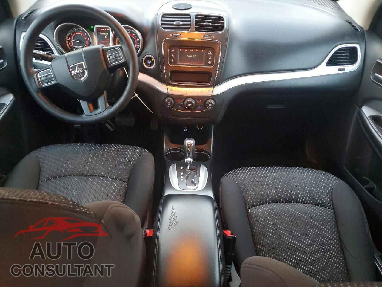 DODGE JOURNEY 2017 - 3C4PDCBG2HT519113