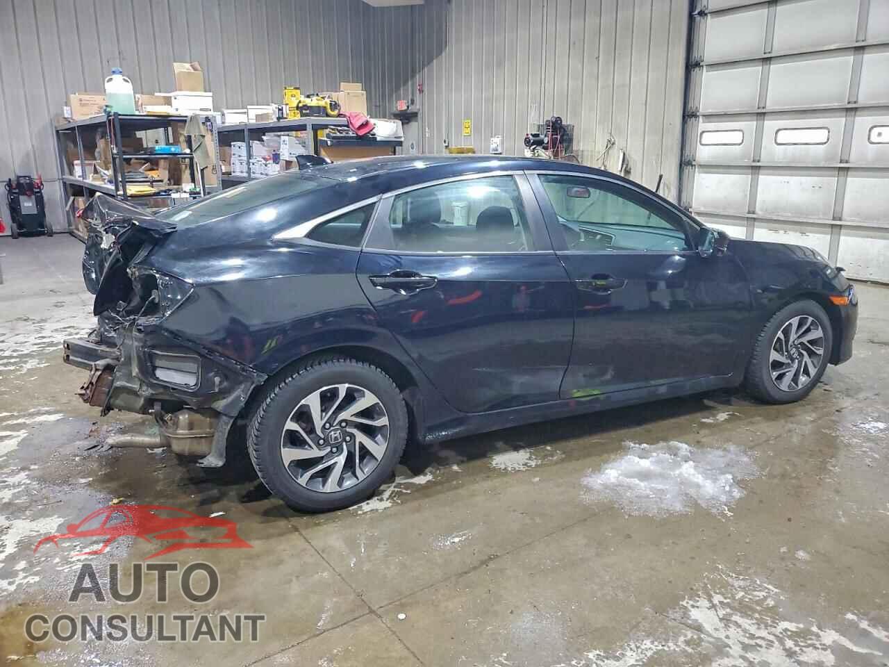 HONDA CIVIC 2017 - 19XFC2F70HE215673