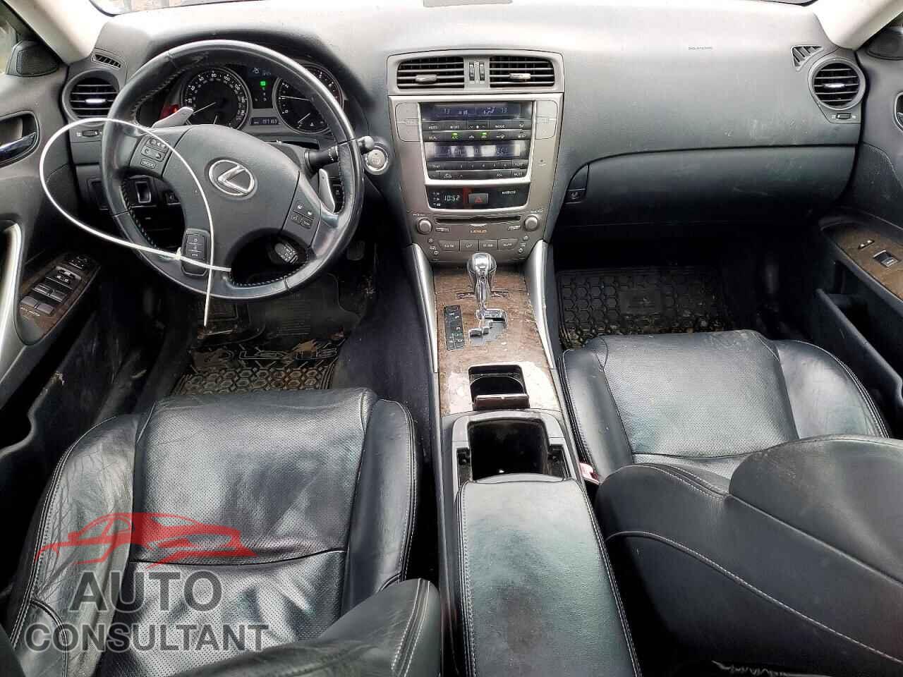 LEXUS IS 2010 - JTHCF5C29A5038027
