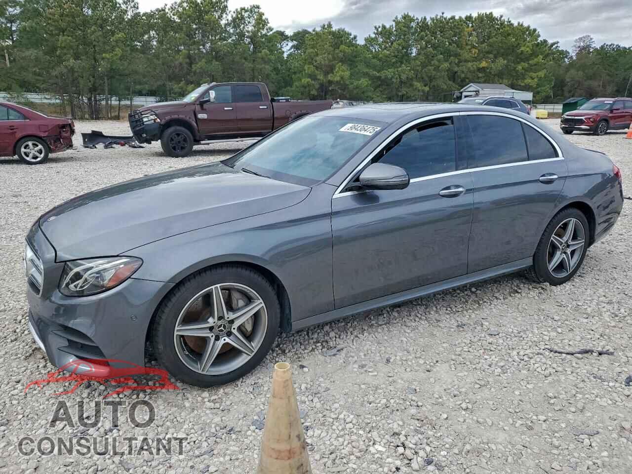 MERCEDES-BENZ E-CLASS 2018 - WDDZF4JB3JA321111