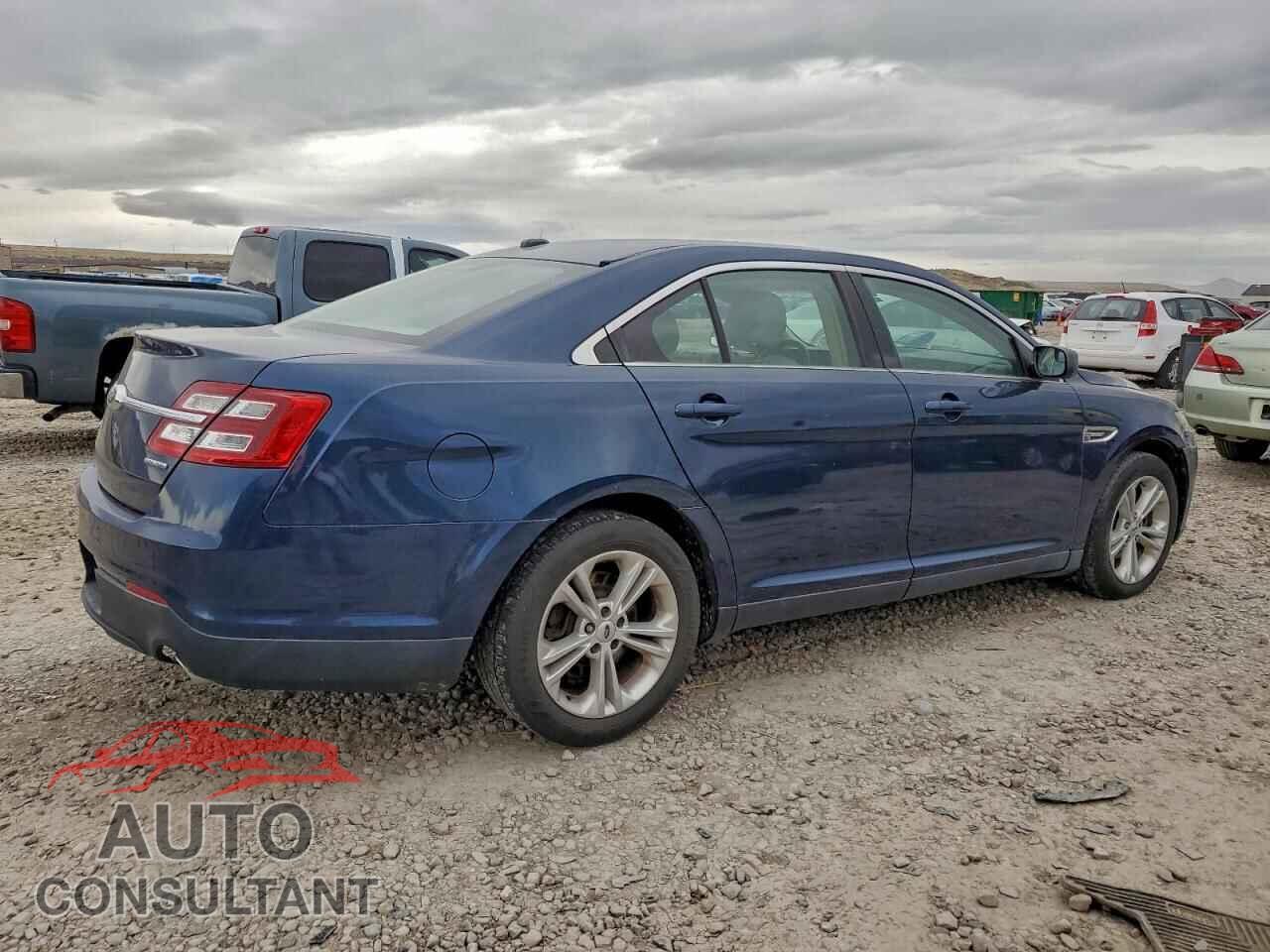 FORD TAURUS 2017 - 1FAHP2D8XHG105700
