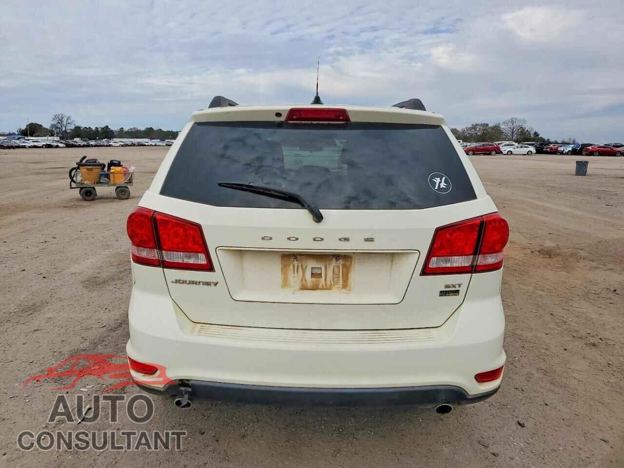 DODGE JOURNEY 2012 - 3C4PDCBG7CT220516