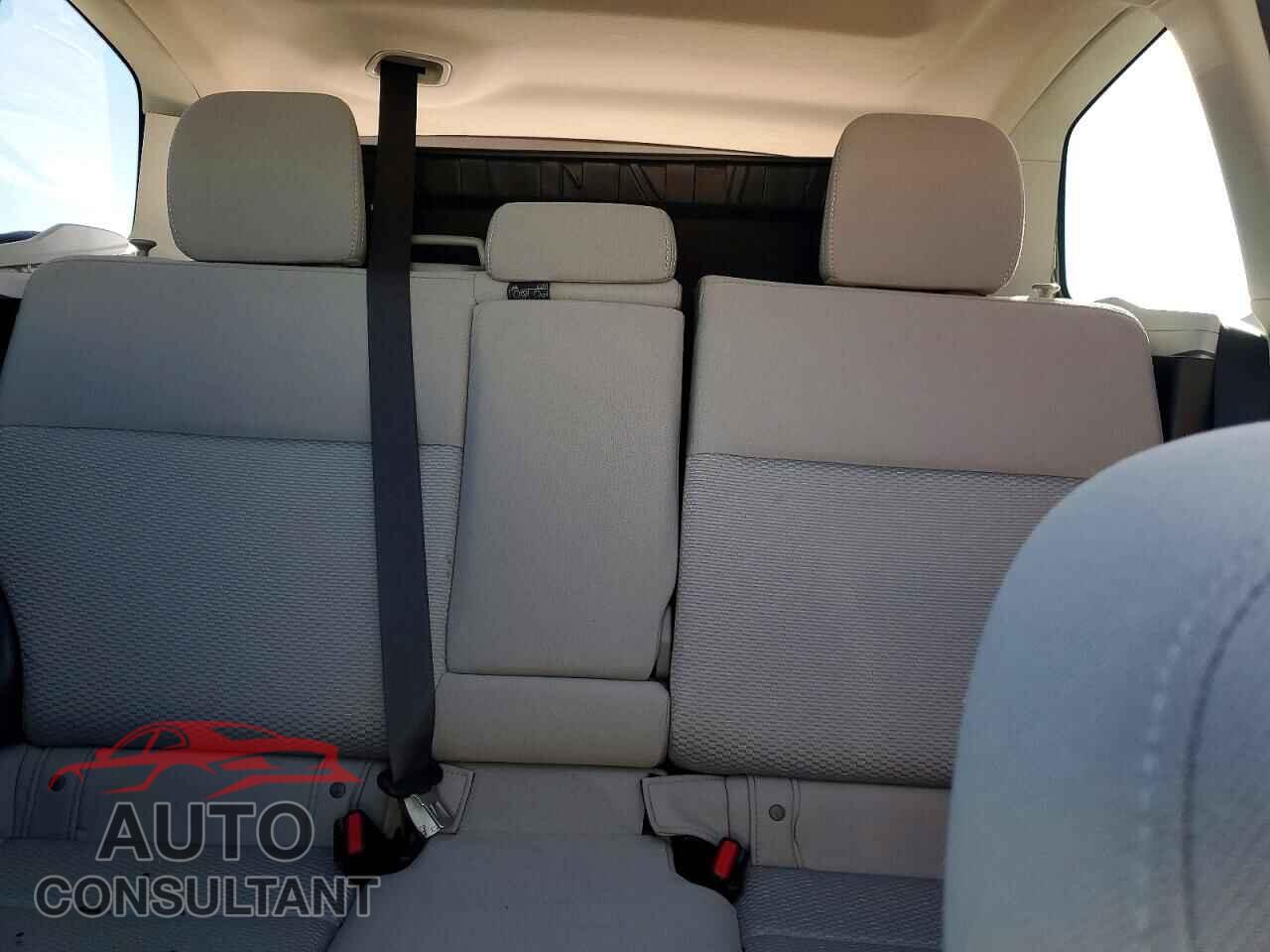 SUBARU FORESTER 2018 - JF2SJAGC5JH499376