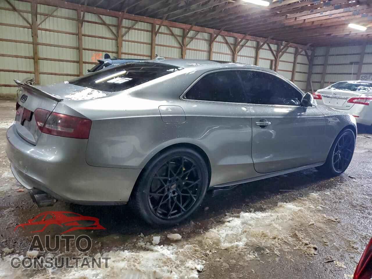 AUDI S5/RS5 2010 - WAUCVBFR8AA010090