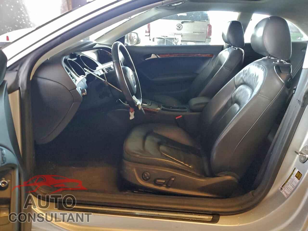 AUDI A5 2010 - WAUCFAFR4AA054613