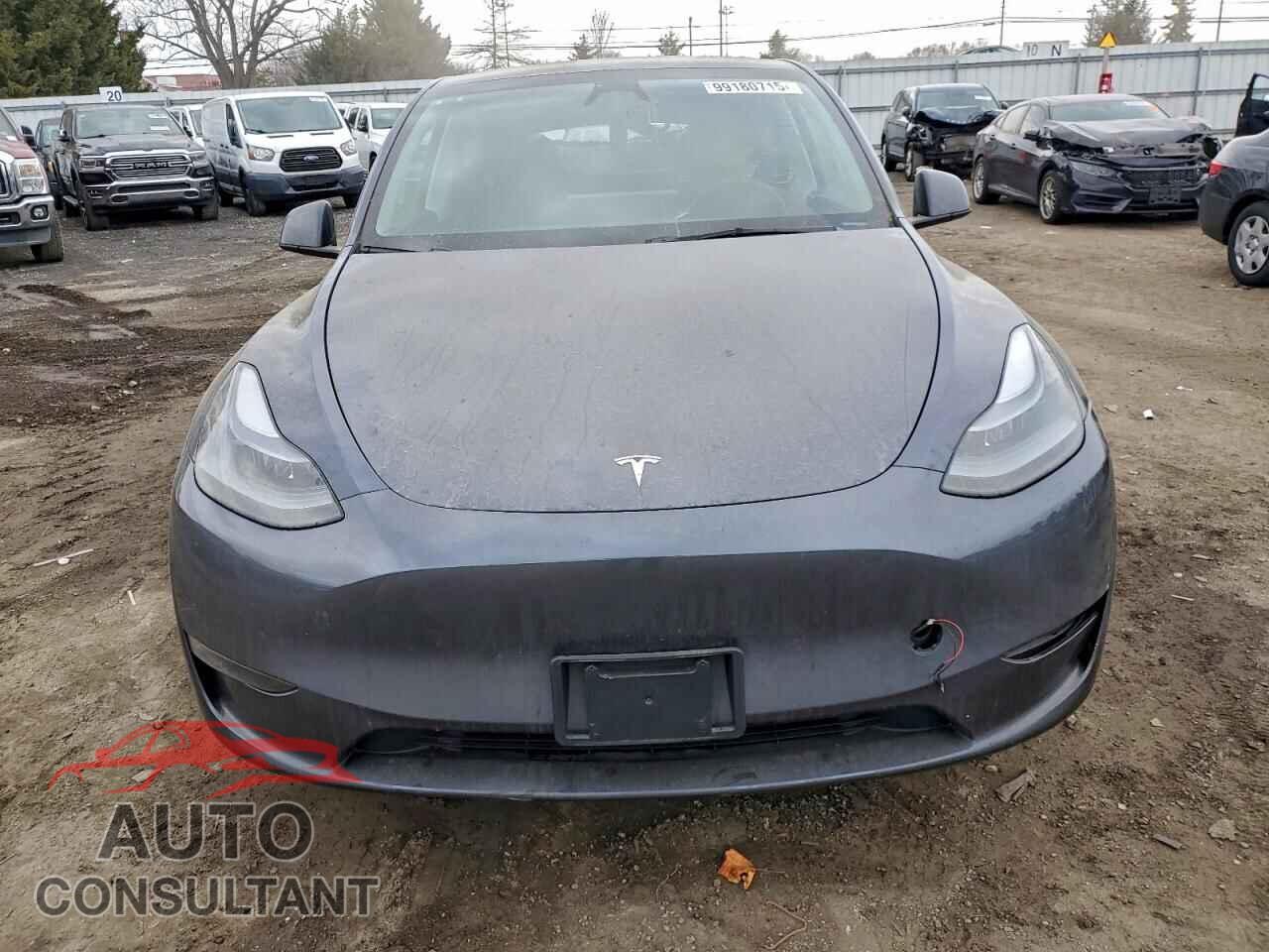 TESLA MODEL Y 2023 - 7SAYGDEE8PF794383