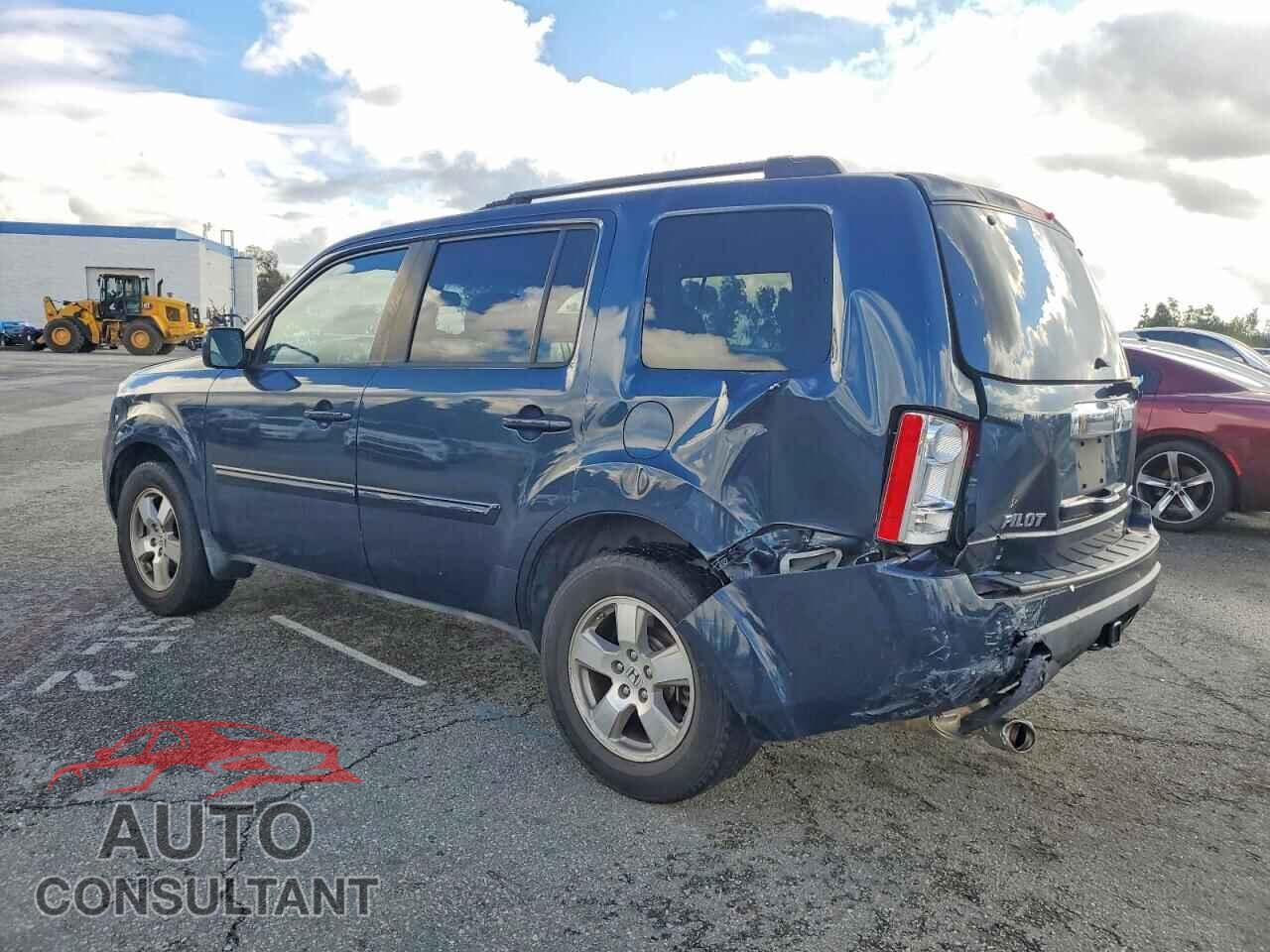 HONDA PILOT 2011 - 5FNYF4H79BB030371