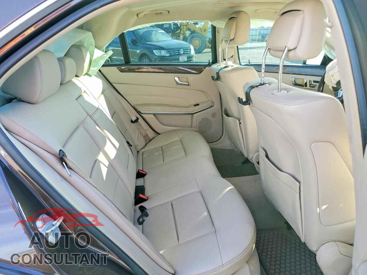 MERCEDES-BENZ E-CLASS 2014 - WDDHF5KB4EA986217