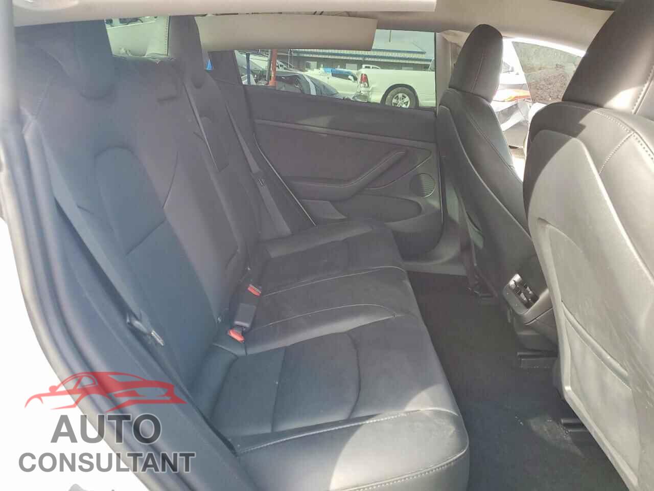 TESLA MODEL 3 2023 - 5YJ3E1EA1PF584152