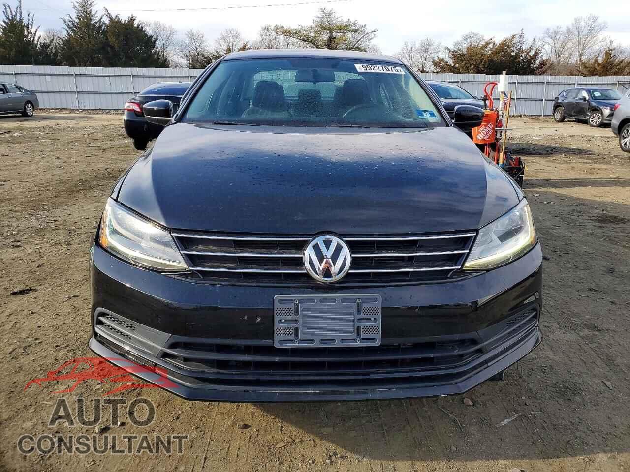 VOLKSWAGEN JETTA 2017 - 3VW2B7AJ8HM252846