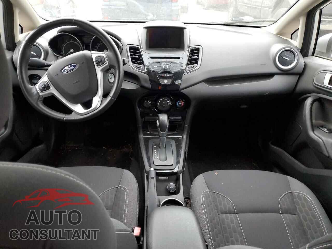 FORD FIESTA 2014 - 3FADP4EJ2EM170909