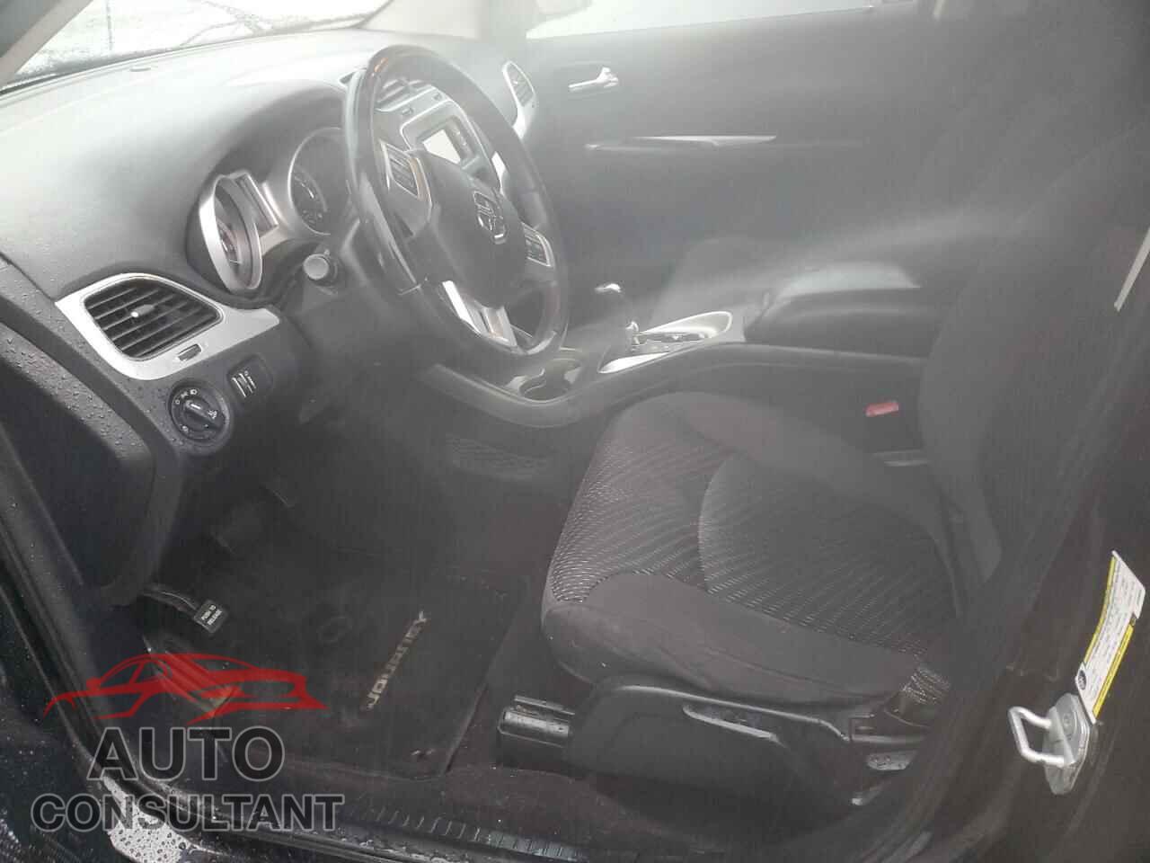 DODGE JOURNEY 2013 - 3C4PDCBG5DT530357