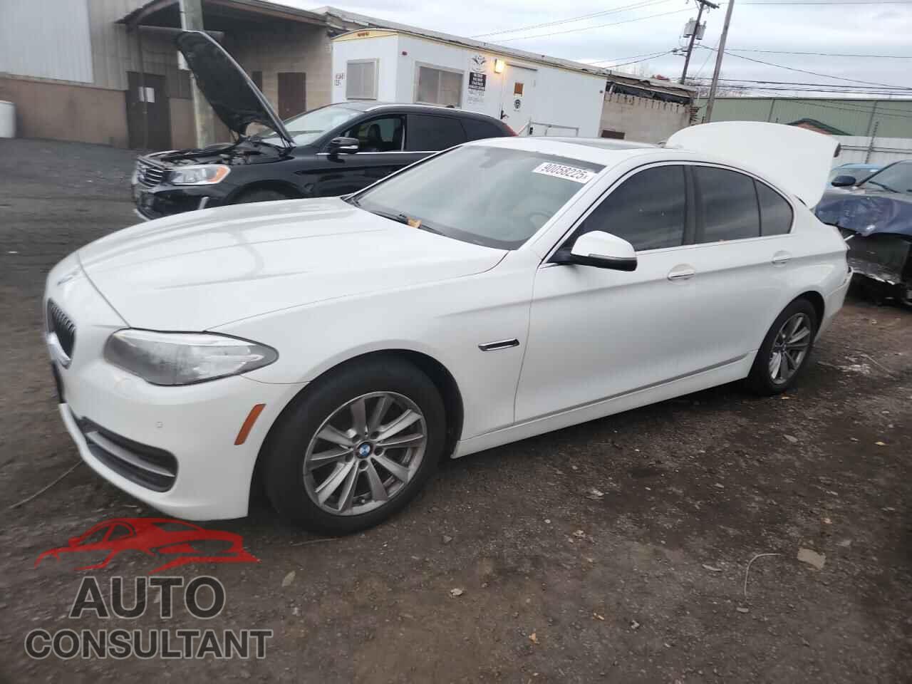 BMW 5 SERIES 2014 - WBA5A5C55ED511126