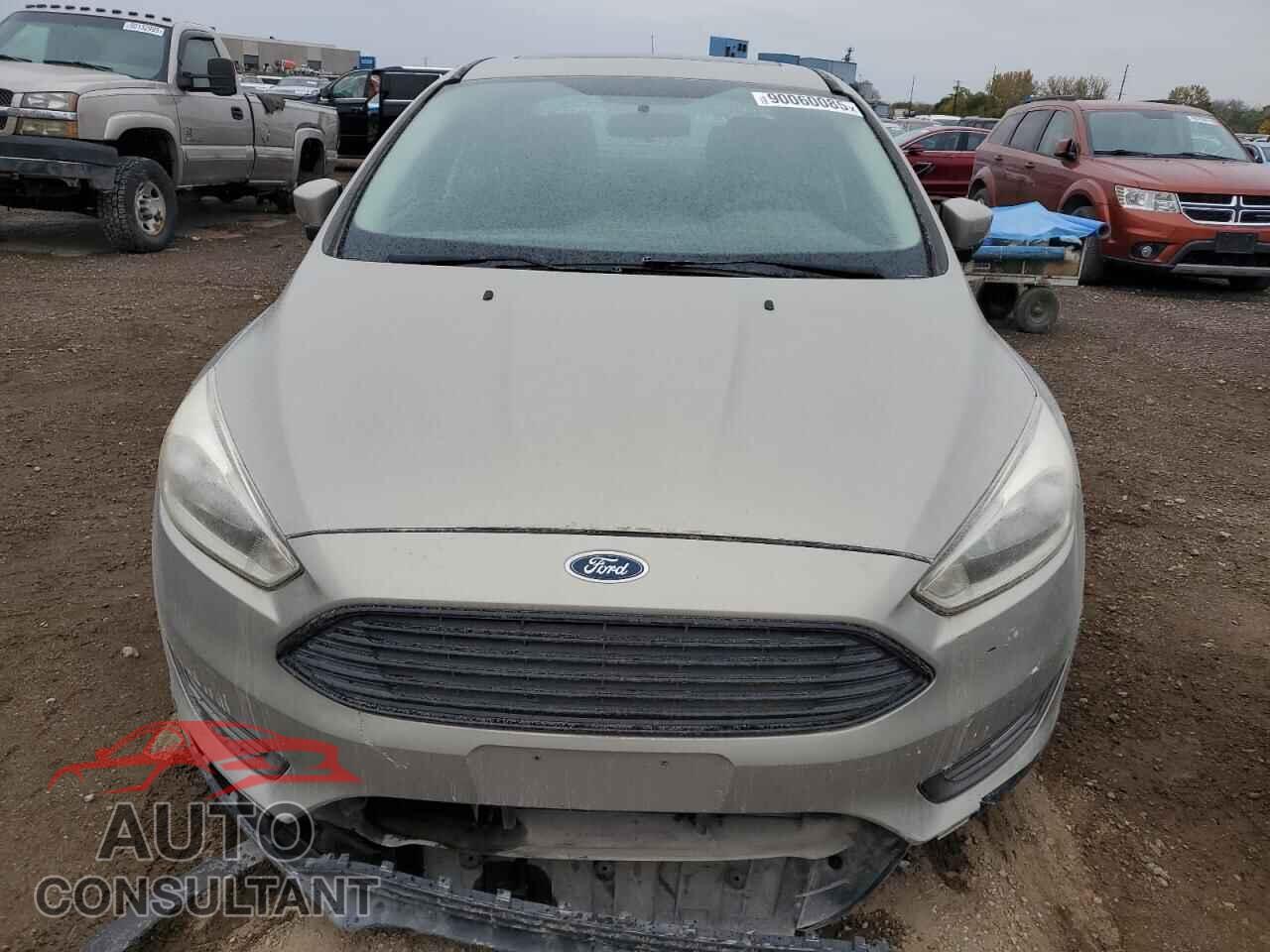 FORD FOCUS 2016 - 1FADP3FE3GL229479
