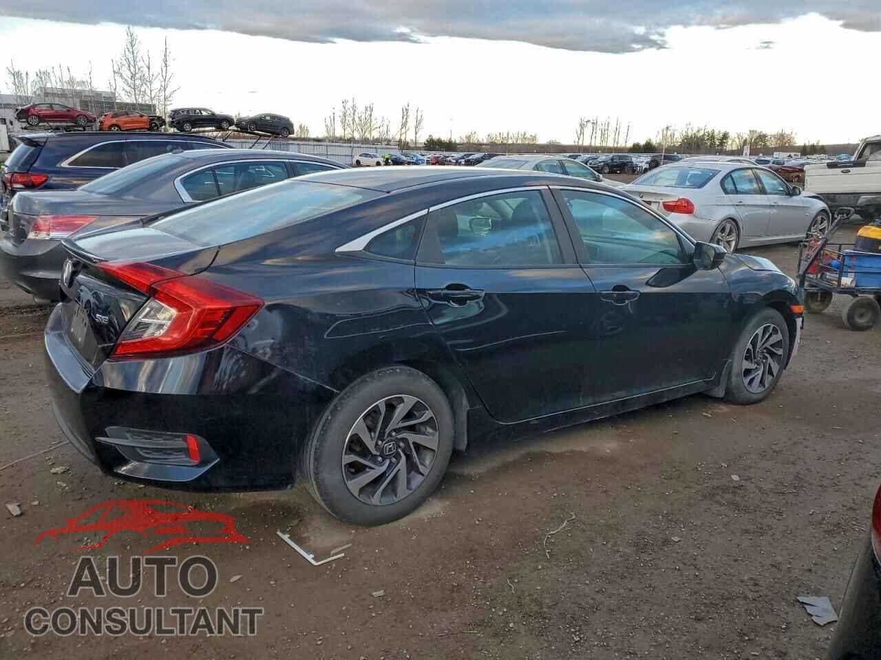 HONDA CIVIC 2018 - 2HGFC2F68JH012811