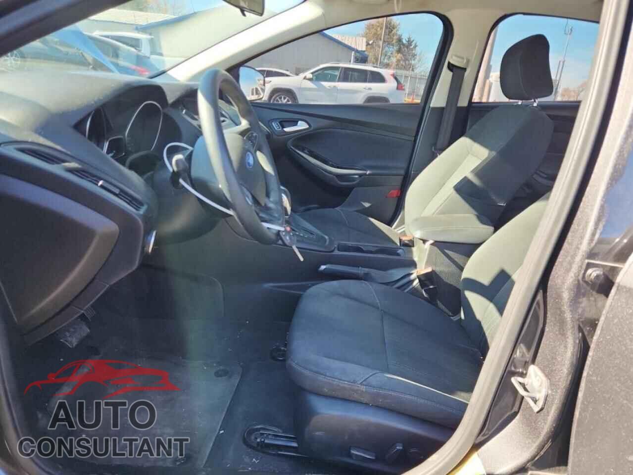 FORD FOCUS 2016 - 1FADP3F22GL274483