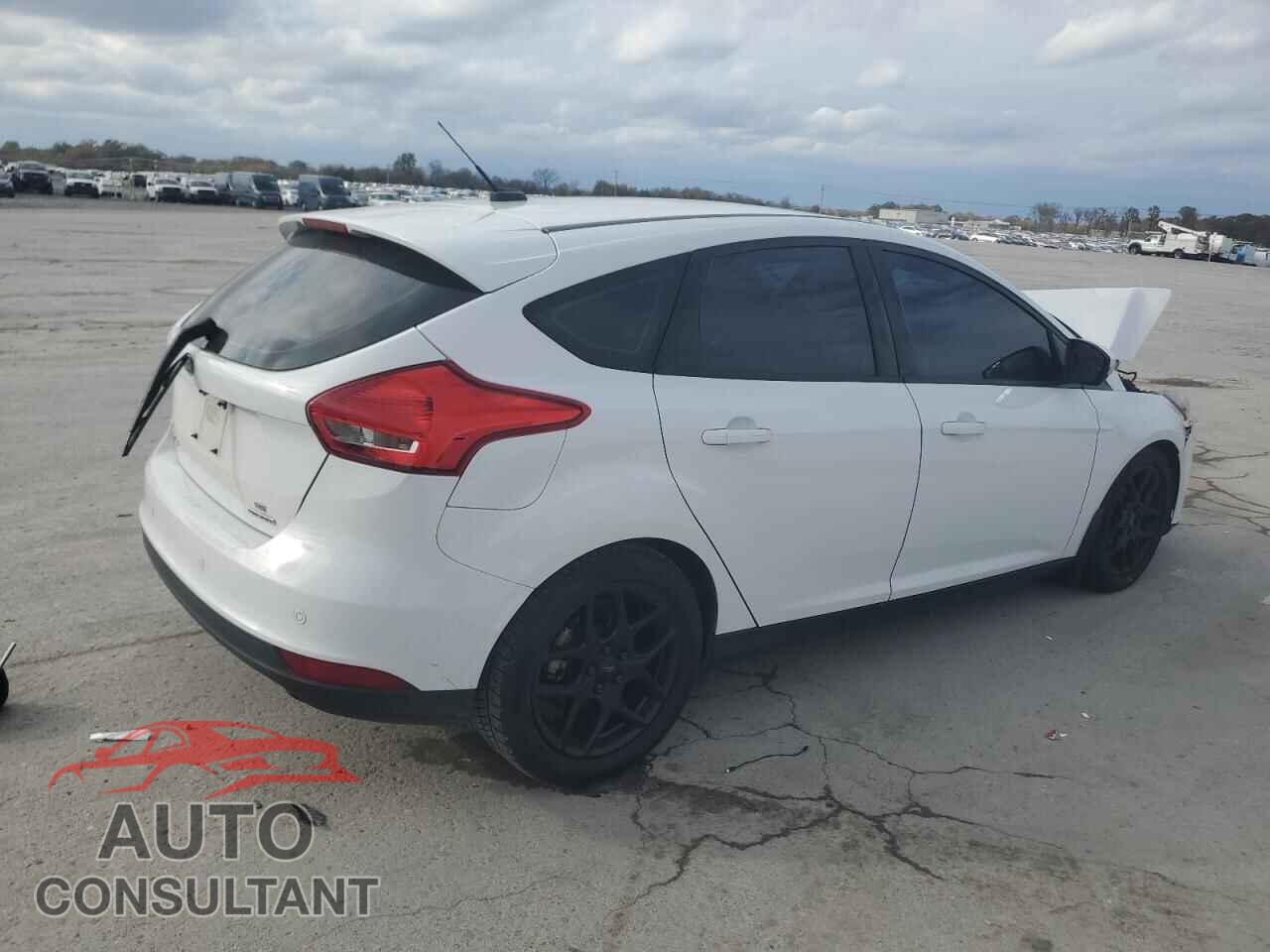 FORD FOCUS 2016 - 1FADP3K21GL308855