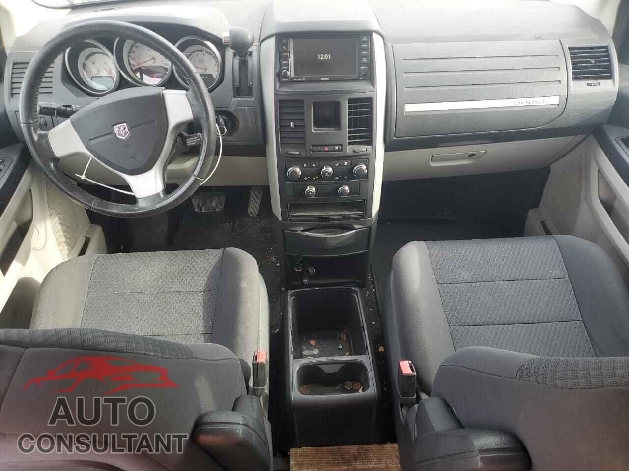 DODGE CARAVAN 2010 - 2D4RN4DE3AR174337
